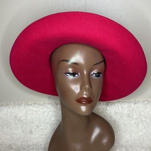 Fedoria pink hat 100% wool